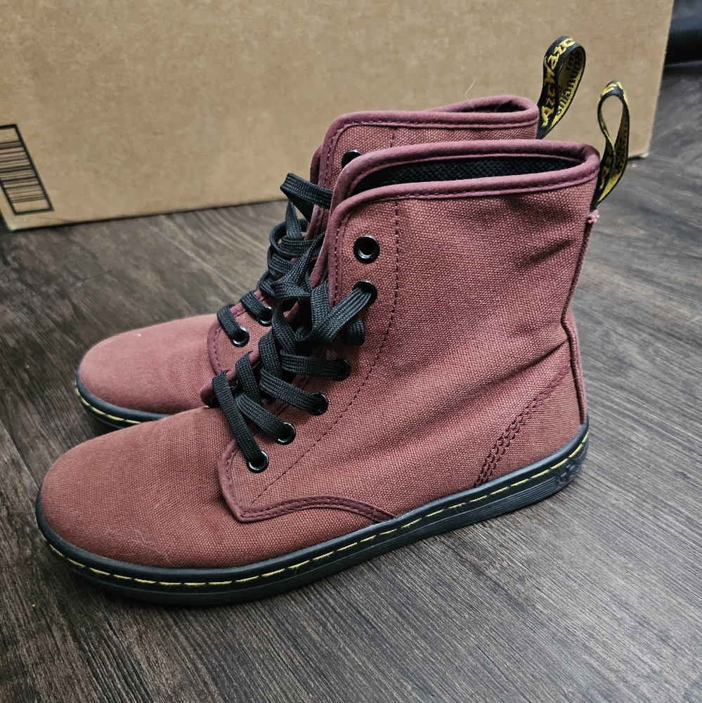 Dr. Martens shoreditch